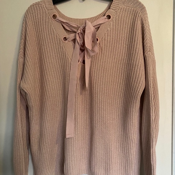 Garage sweater - Picture 2 of 3